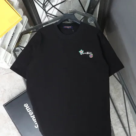 ルイヴィトン Tシャツ