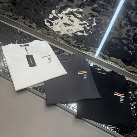 アルマーニ Tシャツ