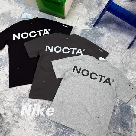 ナイキ Tシャツ