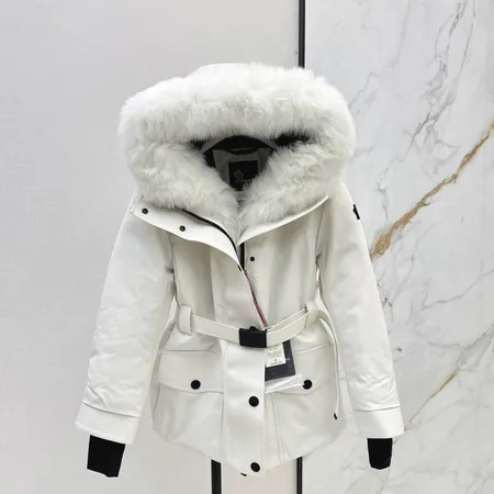 セリーヌ ダウンジャケット