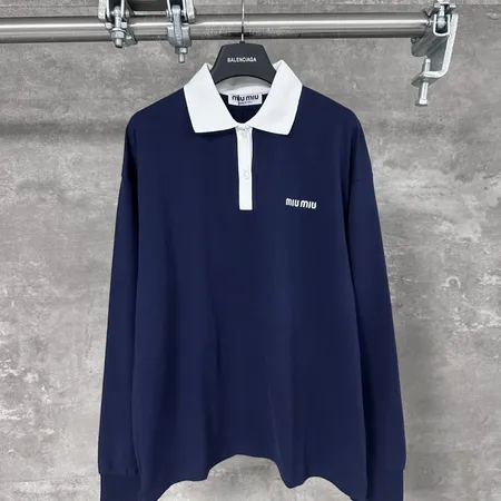 ミュウミュウ パーカー