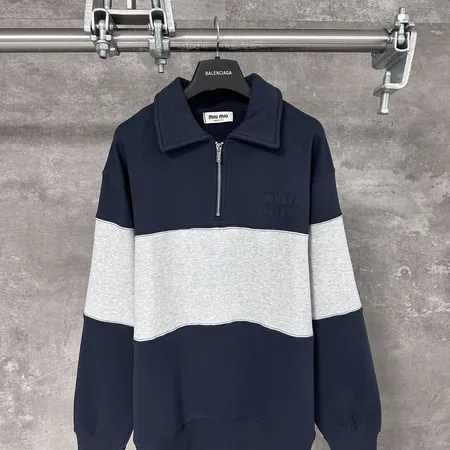 ミュウミュウ パーカー