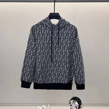 フェンディ パーカー