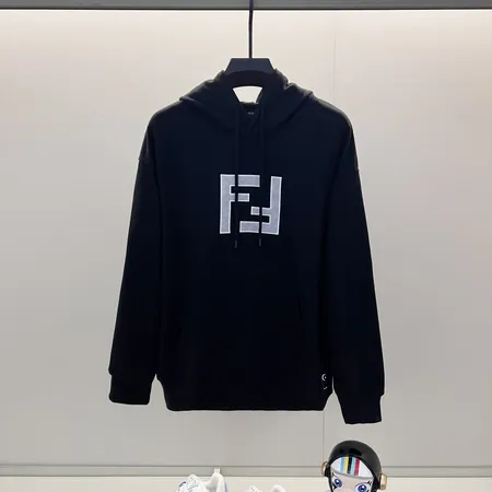 フェンディ パーカー