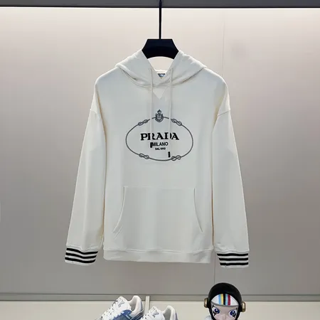 プラダ パーカー