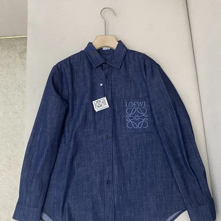 ロエベ シャツ
