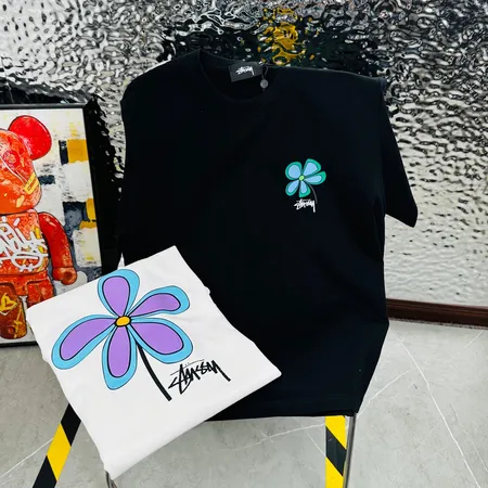 ステューシー Tシャツ