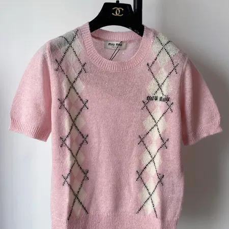 ミュウミュウ Tシャツ