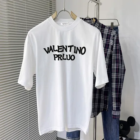 ヴァレンティノ Tシャツ