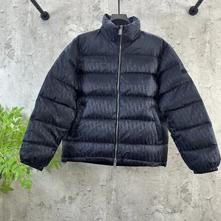 ディオール ダウンジャケット