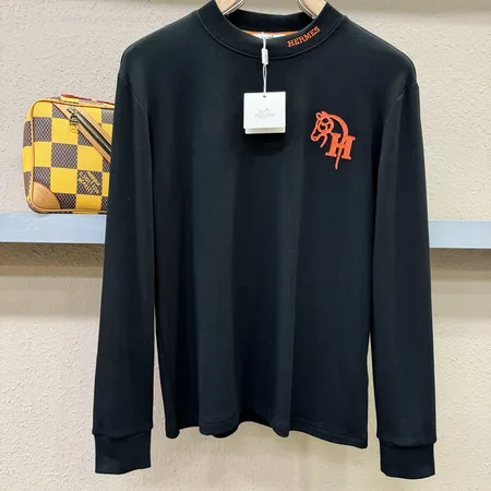 エルメス パーカー