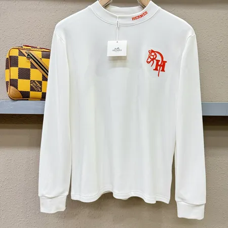 エルメス パーカー