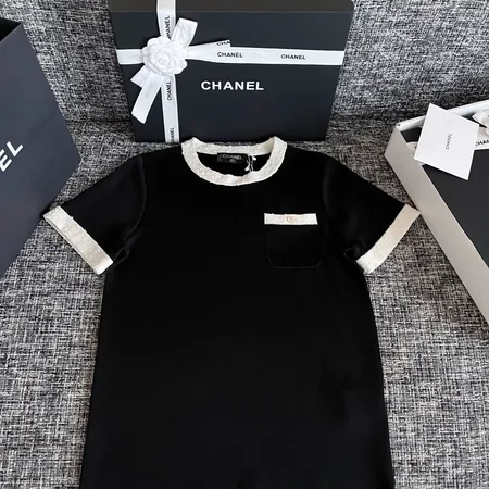 シャネル Tシャツ