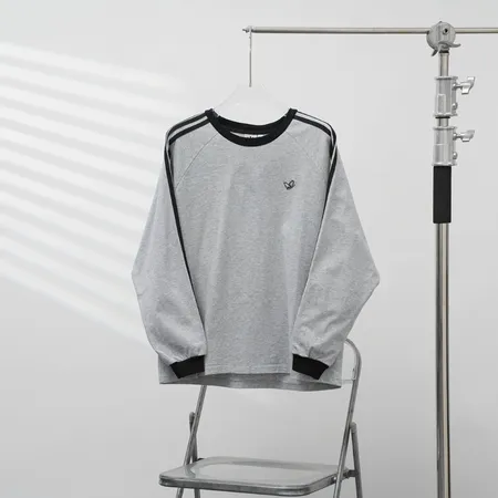 アディダス パーカー