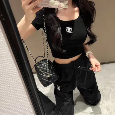 シャネル Tシャツ