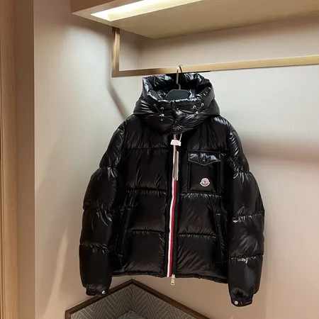 モンクレール ダウンジャケット