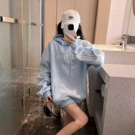 アディダス パーカー