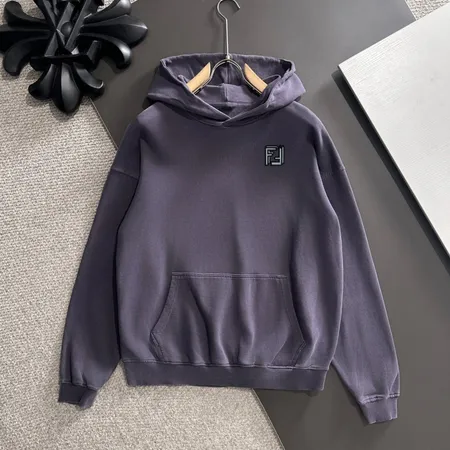 フェンディ パーカー