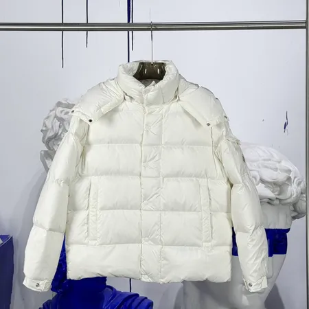 モンクレール ダウンジャケット