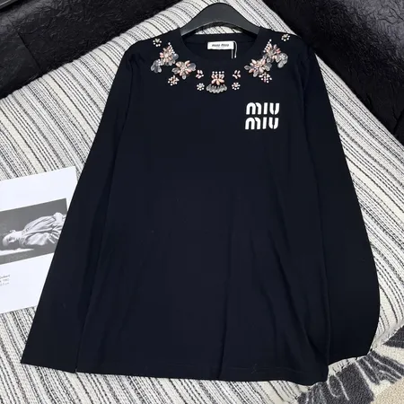 ミュウミュウ Tシャツ