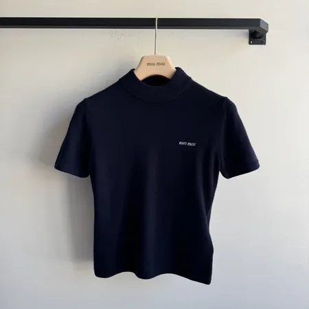 ミュウミュウ Tシャツ