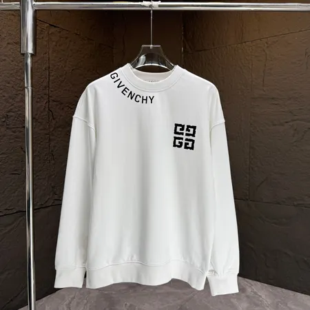 ジバンシィ パーカー