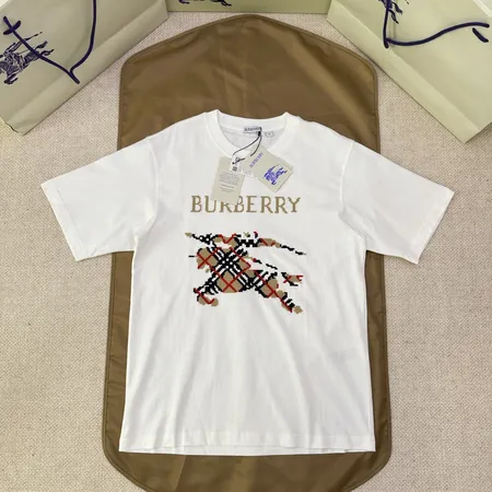 バーバリー ス Tシャツ