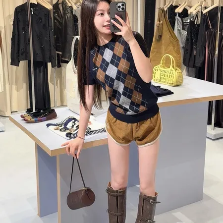 ミュウミュウ Tシャツ