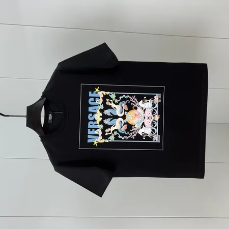 ヴェルサーチ Tシャツ