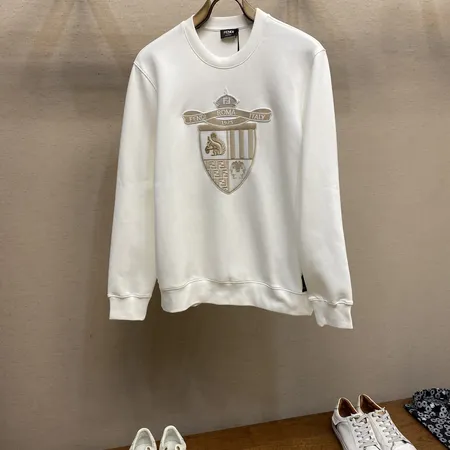 フェンディ パーカー