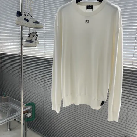 フェンディ パーカー