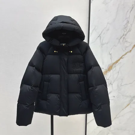 セリーヌ ダウンジャケット