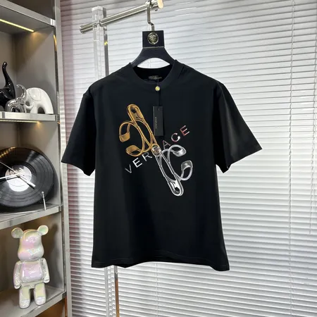 ヴェルサーチ Tシャツ