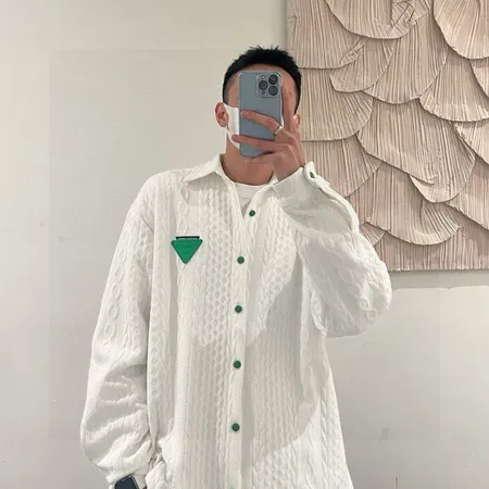 オフホワイト シャツ