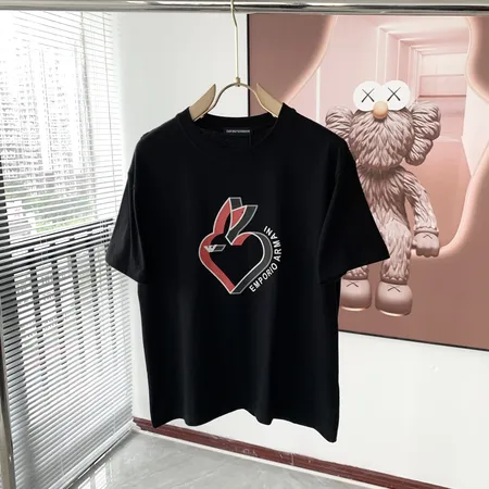 アルマーニ Tシャツ