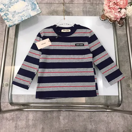 ミュウミュウ パーカー