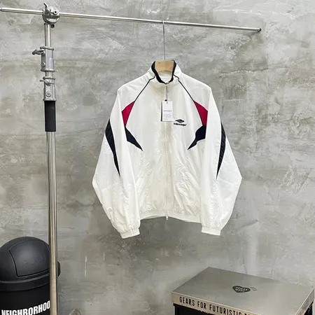 バレンシアガ ジャケット