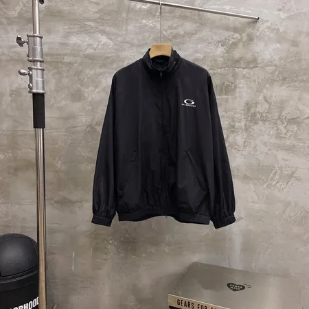 バレンシアガ ジャケット