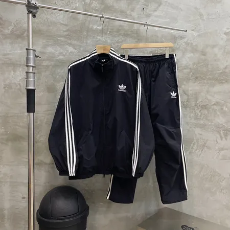 バレンシアガ ジャケット