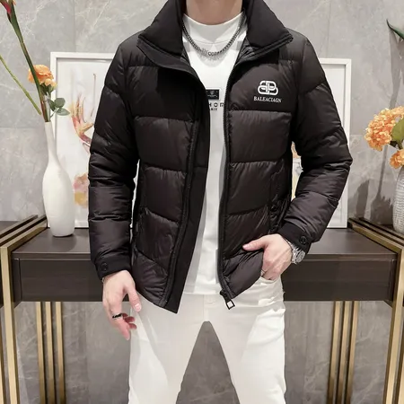 バレンシアガ ダウンジャケット