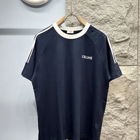 セリーヌ Tシャツ