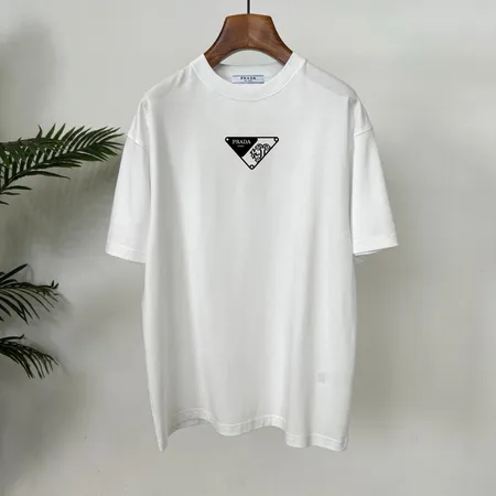 プラダ Tシャツ