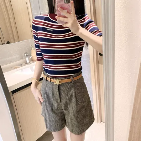 ミュウミュウ Tシャツ