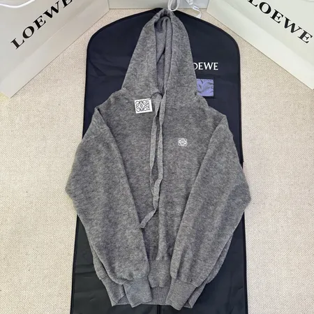 ロエベ パーカー