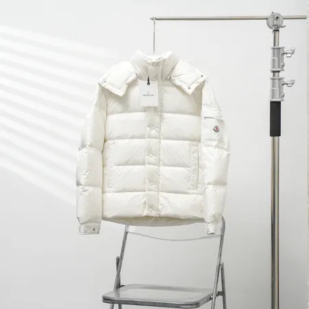 モンクレール ダウンジャケット