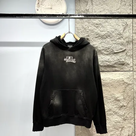 バレンシアガ パーカー