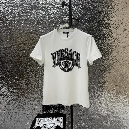 ヴェルサーチ Tシャツ