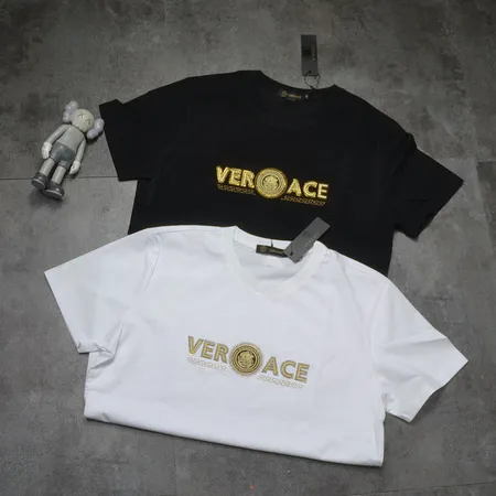 ヴェルサーチ Tシャツ