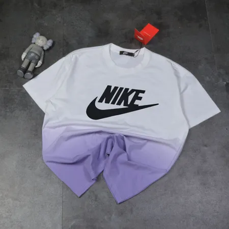 ナイキ Tシャツ