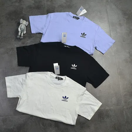 アディダス Tシャツ